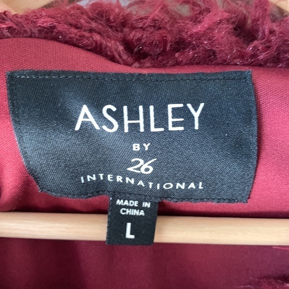 ASHLEY BY 26 INTERNATIONAL Faux Fur Maroon Cardigan Sweater - Picture 3 of 6